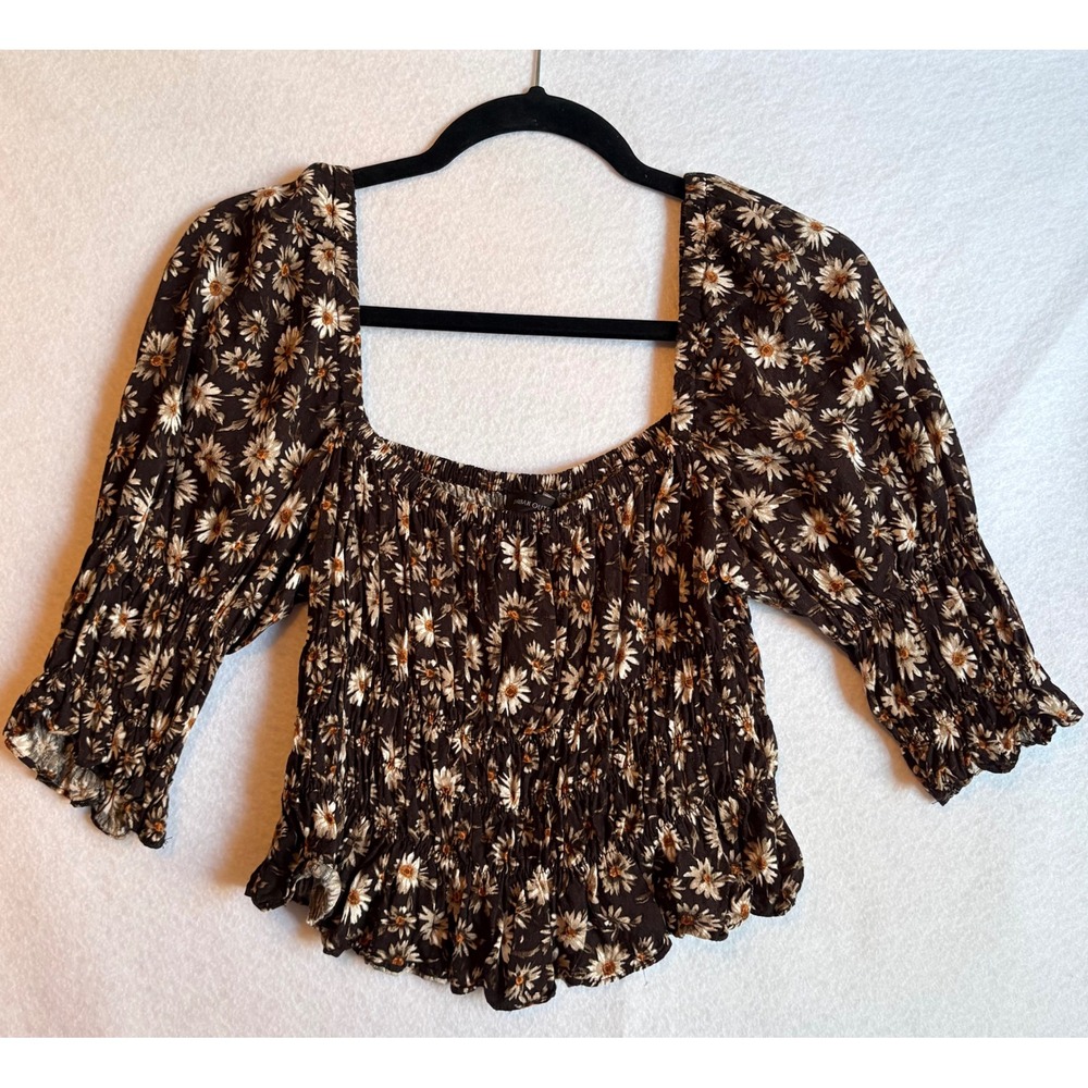 Urban Outfitters Smocked Square Neck‎ Puff Sleeve Floral Crop Top  M